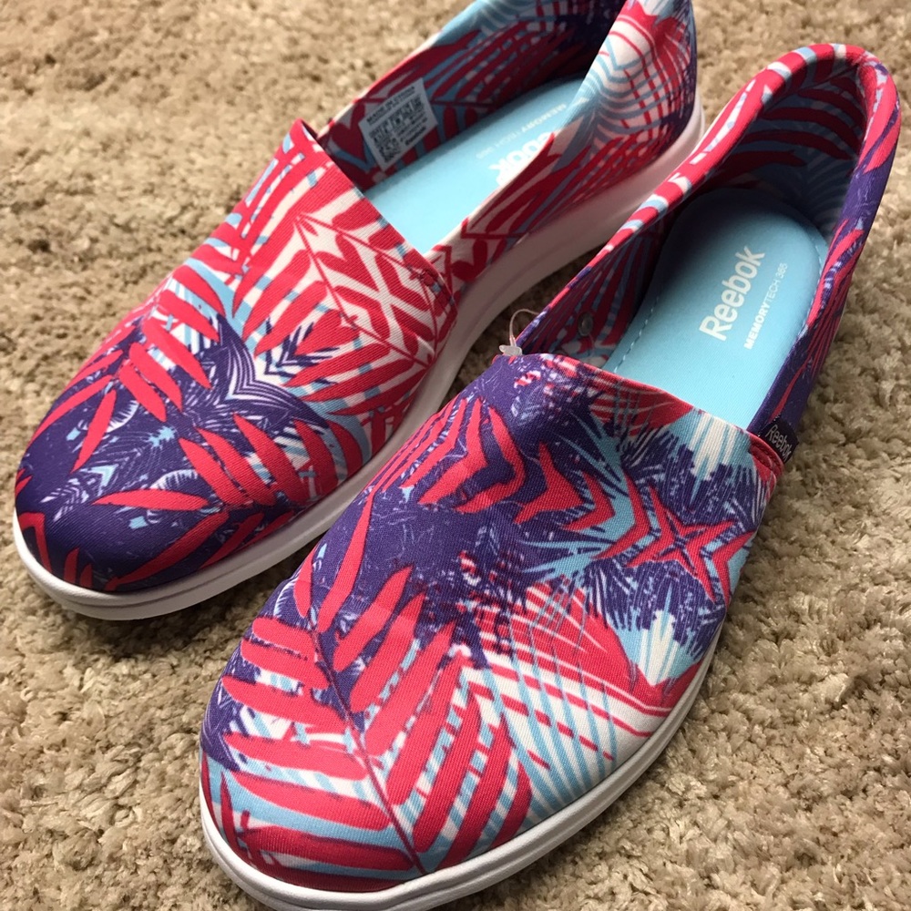 New Redbox size 8  1/2